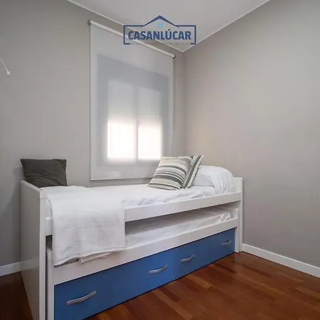 Atico Molinillo 아파트 *